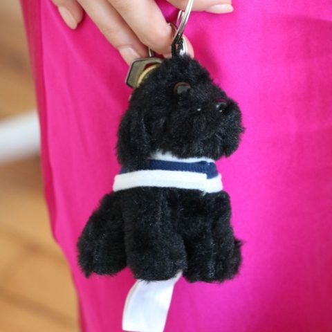 Porte-clés chien noir
